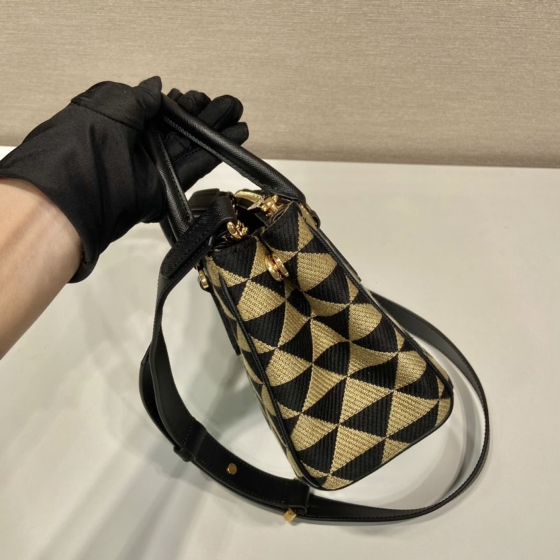 Pra*a top handle bags